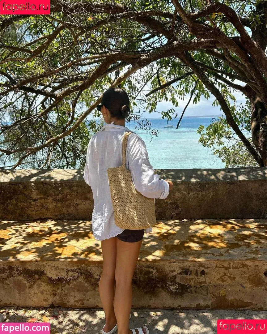 Lou Paul / anna_paull / lou_ap Onlyfans Photo Gallery 