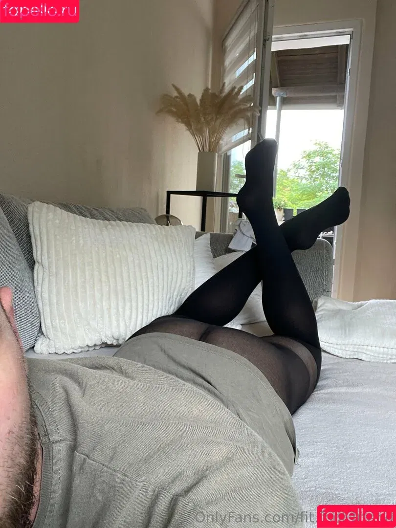 fit.foot.friend / that_fit_friend Onlyfans Photo Gallery 