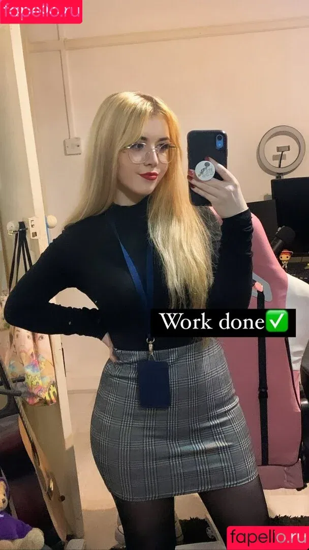 cheekygigi / georgina_jgr Onlyfans Photo Gallery 