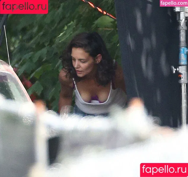 Katie Holmes / katieholmes / katieholmes212 / katieholmesfeetlove Onlyfans Photo Gallery 