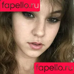 Ellie Eilish / ellieeilishx / milf_eilish Onlyfans Photo Gallery 