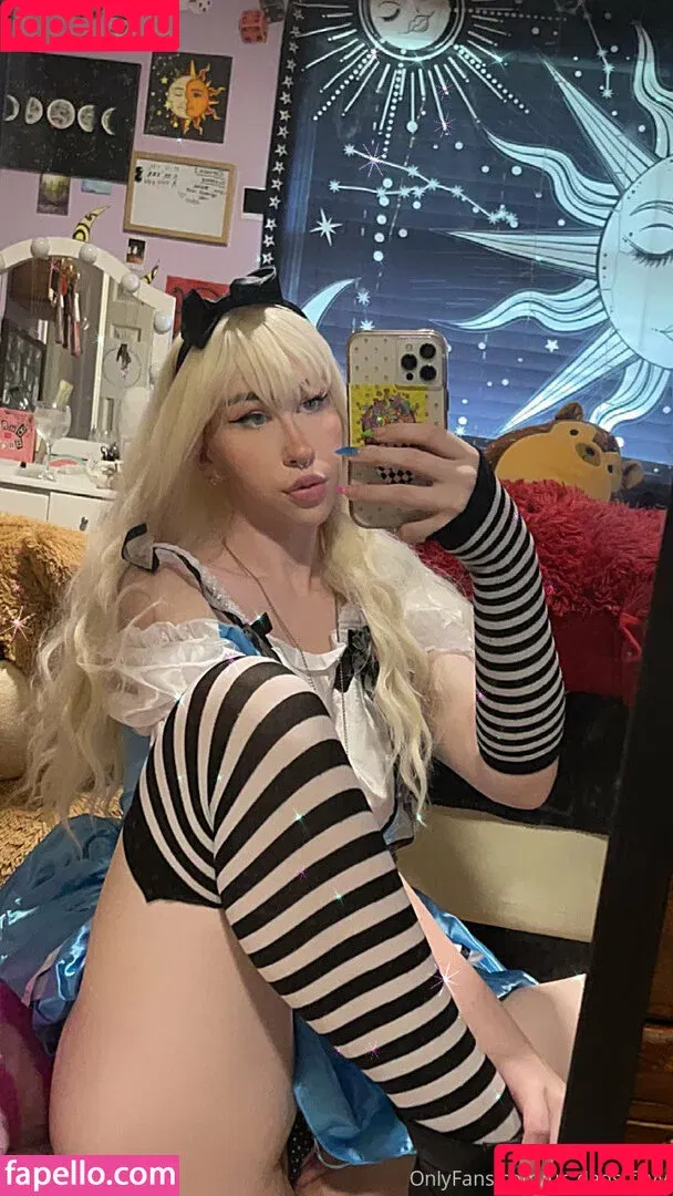 ur_dads_favv / xogoth_bxtchxo Onlyfans Photo Gallery 