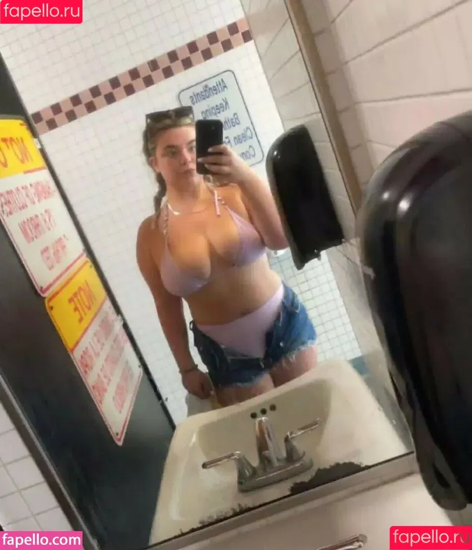 Krystal Stanley / krystal_clear96 / loganstanley Onlyfans Photo Gallery 