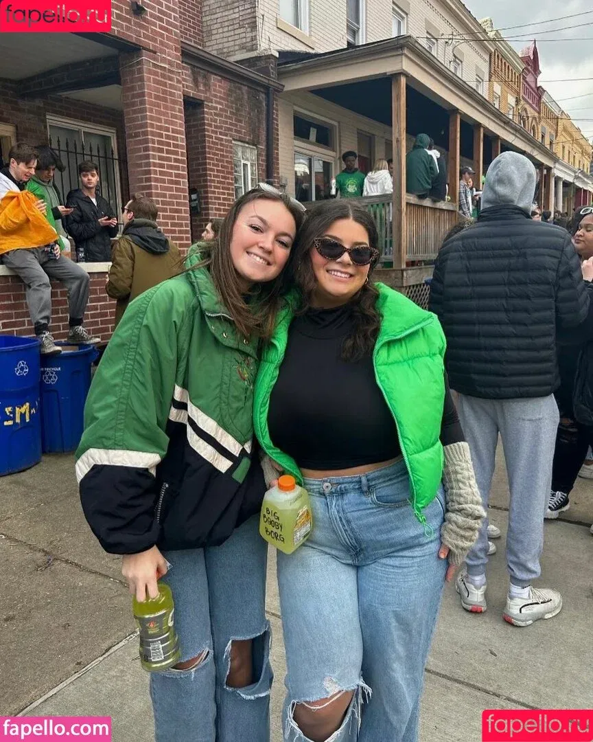 Alex D / alexdicksdown / alexliketheband Onlyfans Photo Gallery 