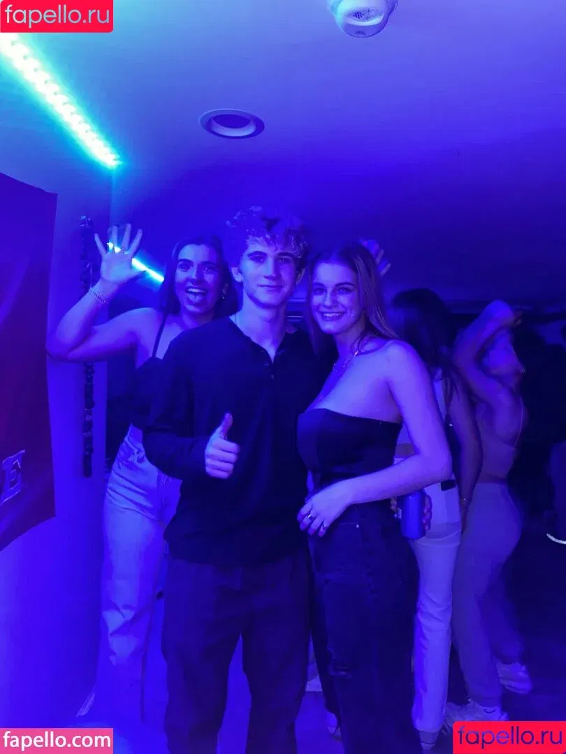 Alex D / alexdicksdown / alexliketheband Onlyfans Photo Gallery 