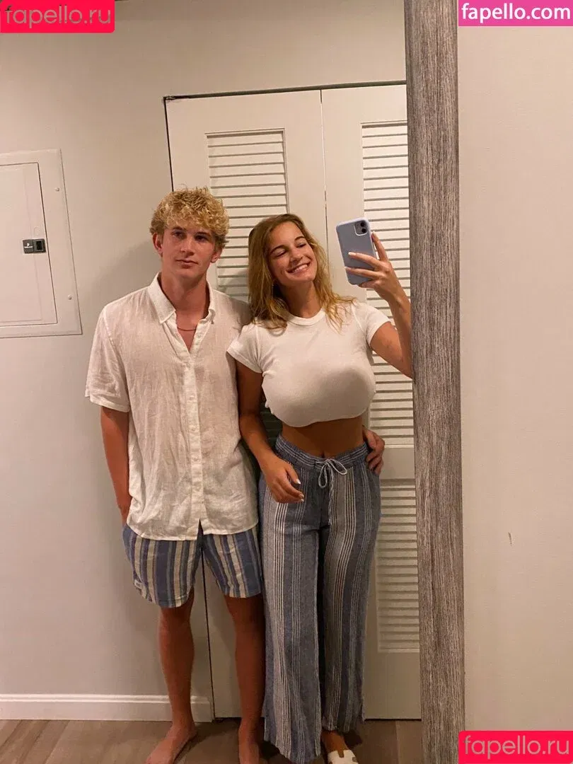 Alex D / alexdicksdown / alexliketheband Onlyfans Photo Gallery 