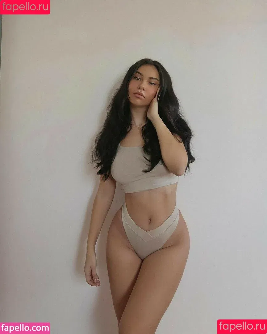 Doina Barbaneagra / itsdoina Onlyfans Photo Gallery 