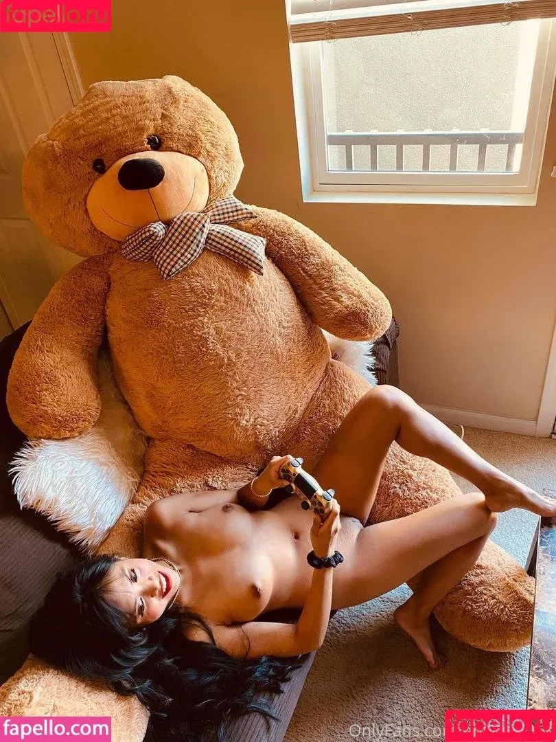 Embersnow / ember4ever Onlyfans Photo Gallery 