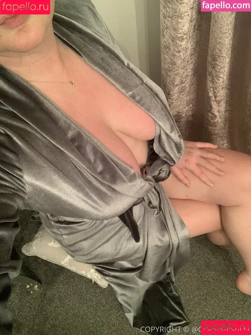 charliescarletx / charscarlett Onlyfans Photo Gallery 