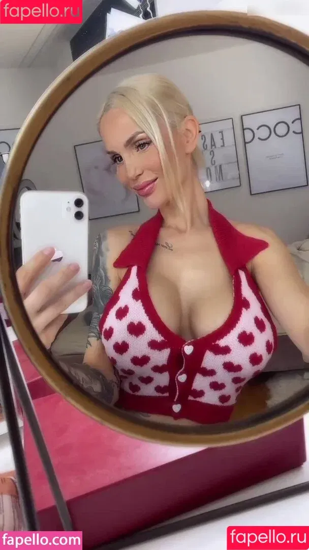 ASMR_Amy / Amy Starr / amyprivate / itsflexyamy Onlyfans Photo Gallery 