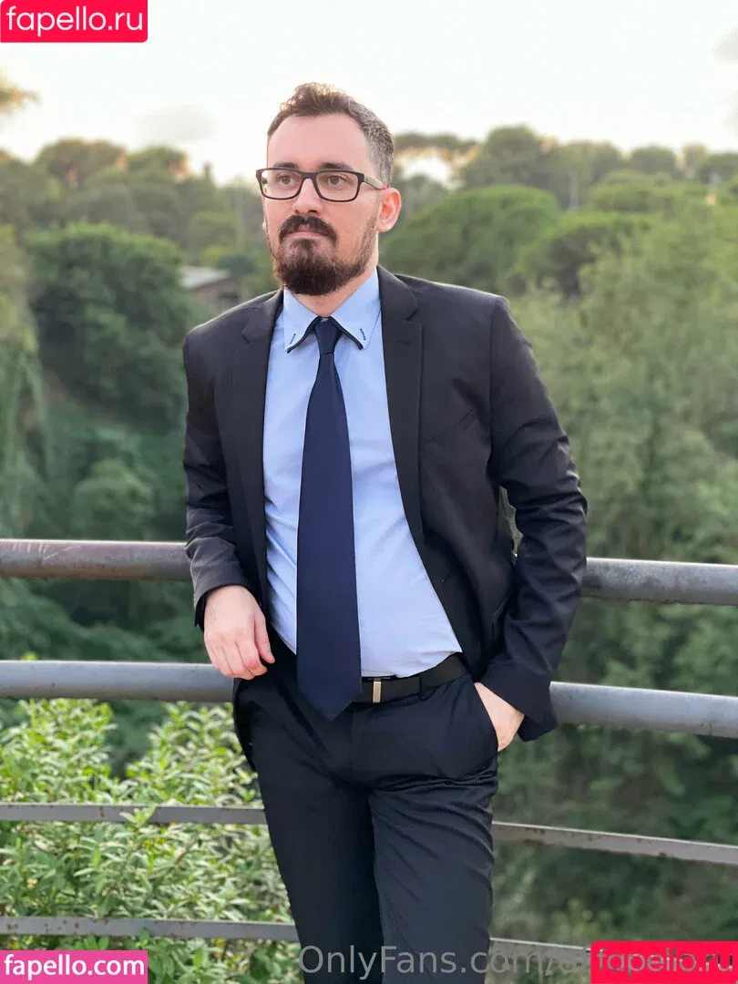 officepant Onlyfans Photo Gallery 