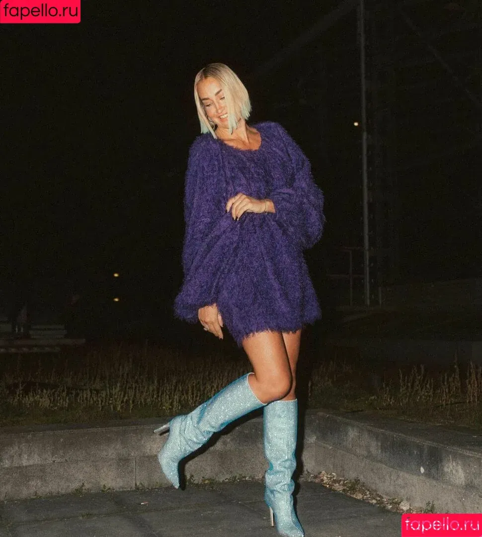 Sarah Connor / sarah.connor / sarahconnor / sarahconnorfc Onlyfans Photo Gallery 