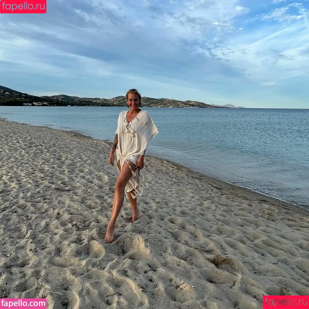 Sarah Connor / sarah.connor / sarahconnor / sarahconnorfc Onlyfans Photo Gallery 