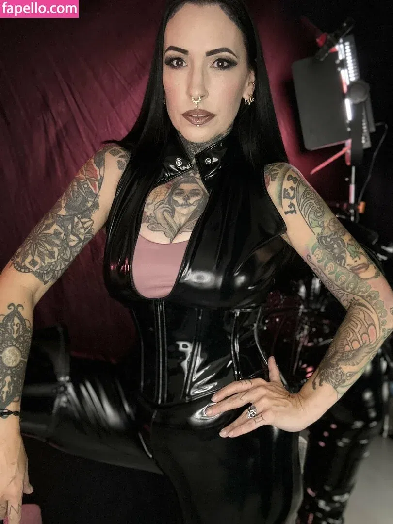 Curvy Goddesses Onlyfans Photo Gallery 