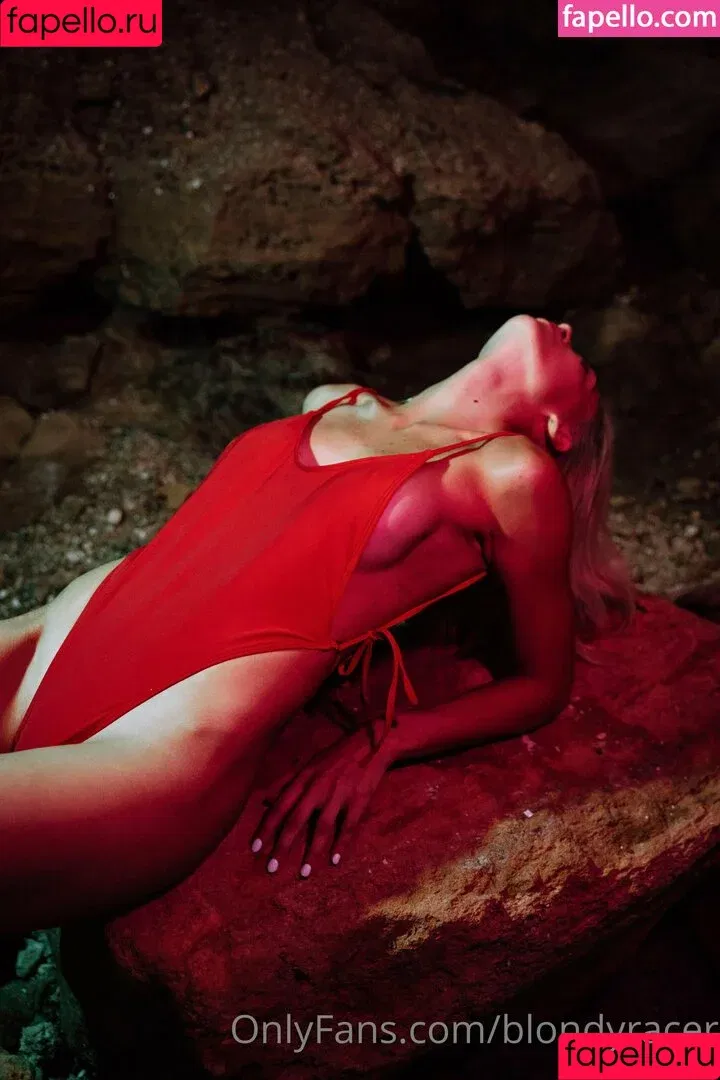 julia_graff_free / juliagoolia10 Onlyfans Photo Gallery 