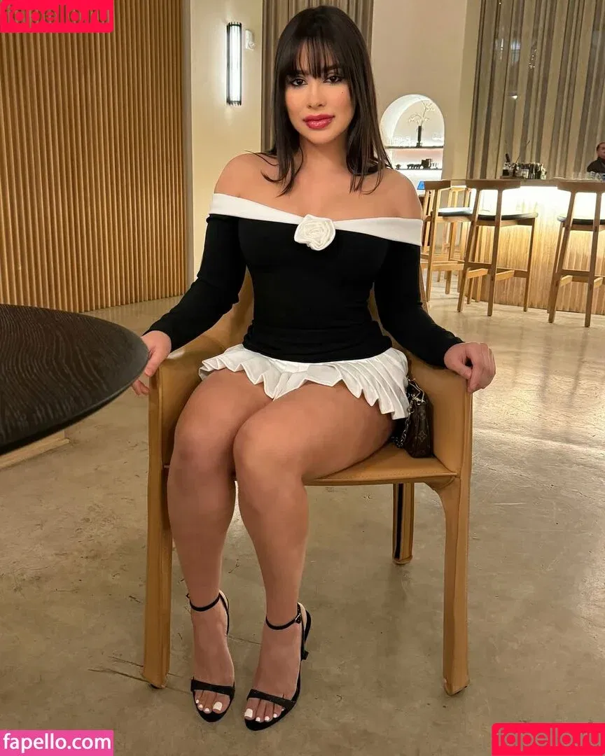 Leslyarizmel Arizmelly / leslyarizmel Onlyfans Photo Gallery 