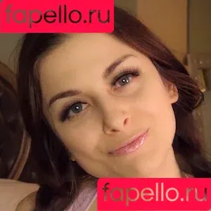 Ellie Idol / Princessellieidol / ellie_idol / ellieidol / worshipellieidol Onlyfans Photo Gallery 