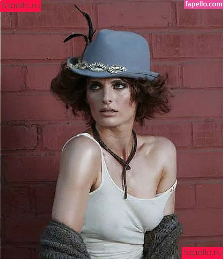 Stana Katic / drstanakatic Onlyfans Photo Gallery 