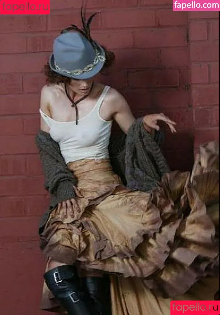 Stana Katic / drstanakatic Onlyfans Photo Gallery 