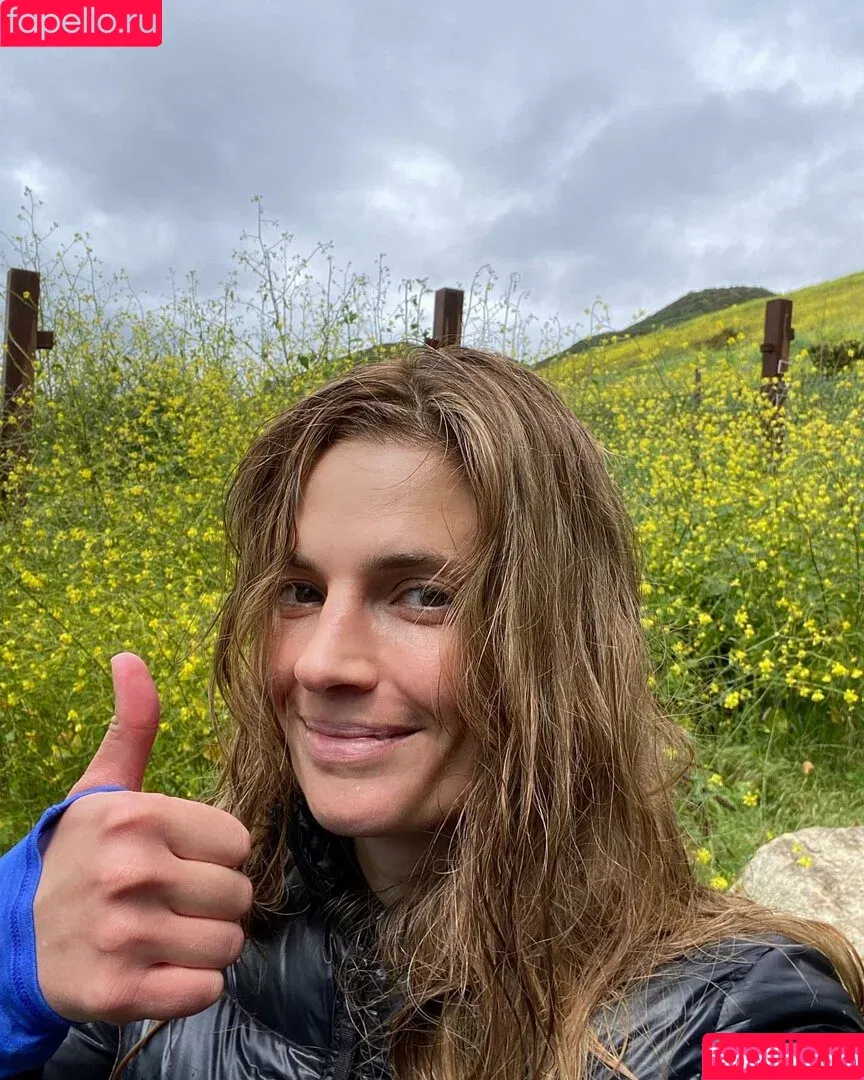 Stana Katic / drstanakatic Onlyfans Photo Gallery 