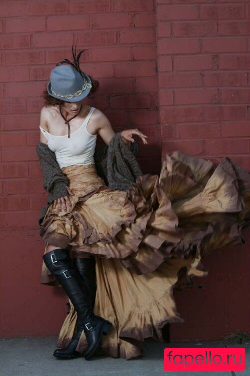 Stana Katic Nude Onlyfans Photo 27