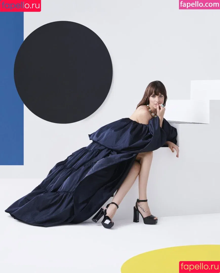 Dakota Johnson / dakotajohnson / isDakotaJohnson Onlyfans Photo Gallery 