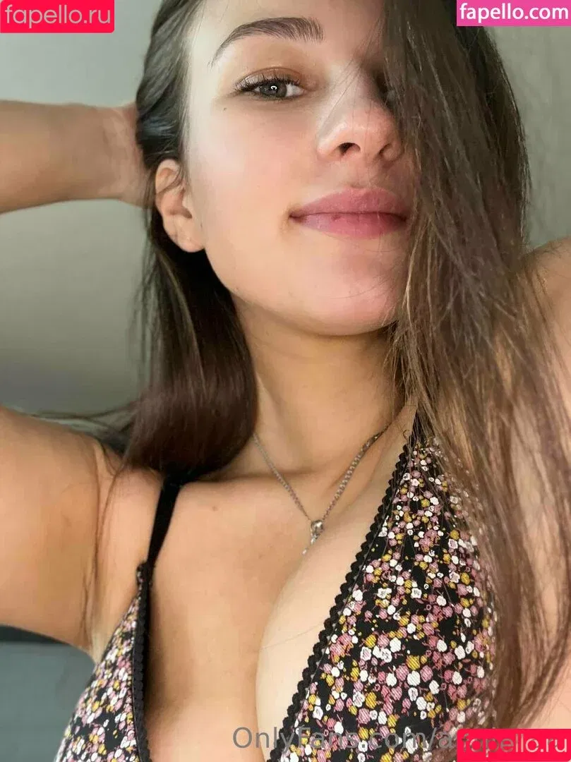 annie_aa / annie_aa_ / annieaa Onlyfans Photo Gallery 