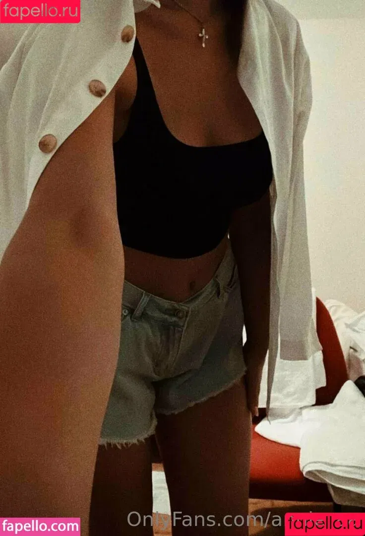 annie_aa / annie_aa_ / annieaa Onlyfans Photo Gallery 