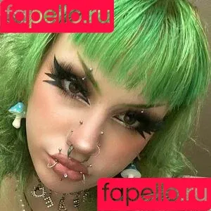 grumpfairy / kittyfairie Onlyfans Photo Gallery 