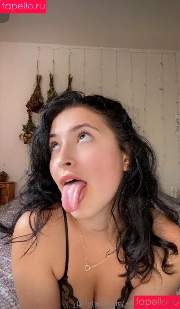 jennifersmithsfw / jensmith008 Onlyfans Photo Gallery 