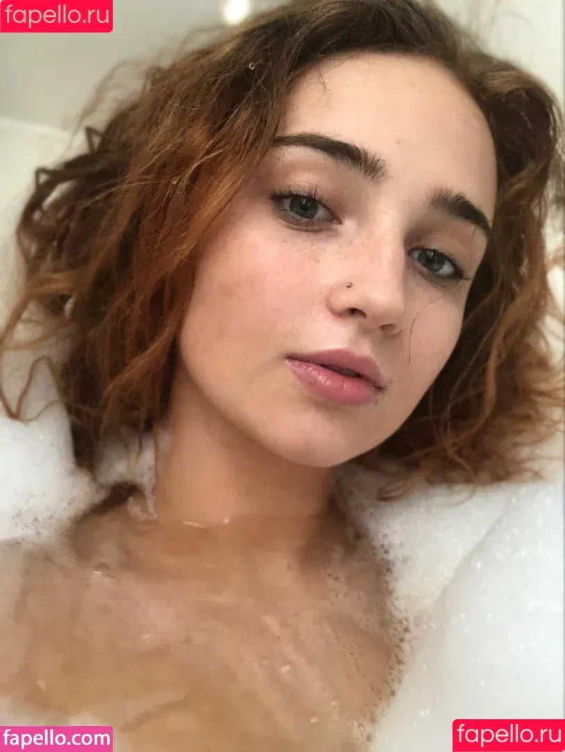 Scarlett Fievre / Scarlett_Somebody / https: / i_scarly / scarlettsomebody Onlyfans Photo Gallery 