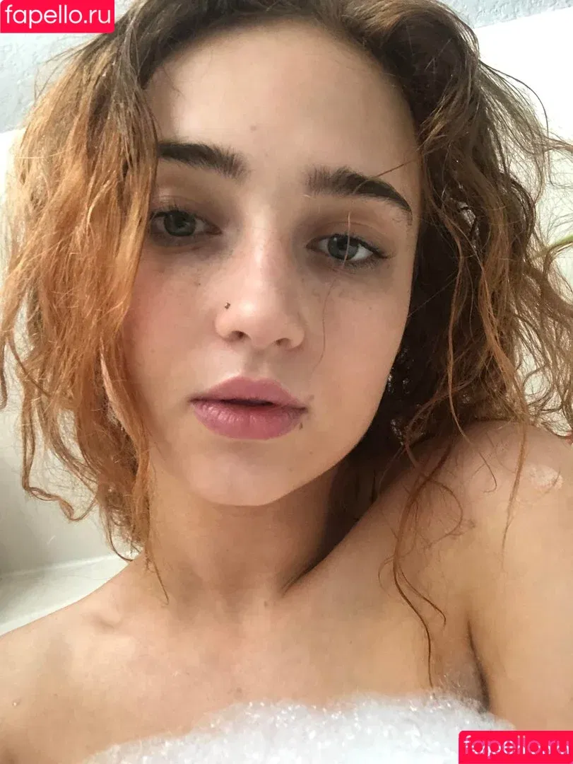 Scarlett Fievre / Scarlett_Somebody / https: / i_scarly / scarlettsomebody Onlyfans Photo Gallery 