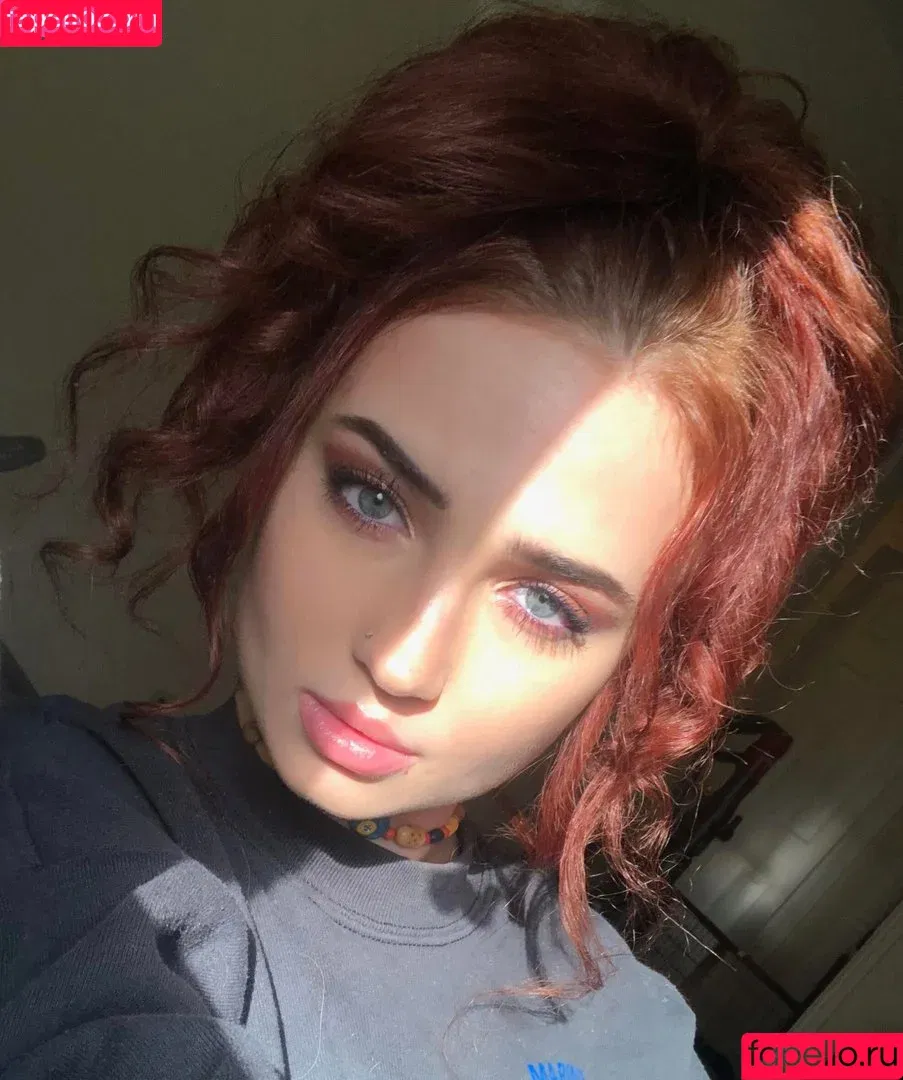 Scarlett Fievre / Scarlett_Somebody / https: / i_scarly / scarlettsomebody Onlyfans Photo Gallery 