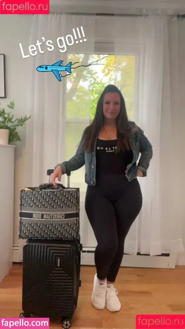 Tamara Carter / Tamara Lee / aaroncarter / curvyqueen33 / tamxxcarter / teeleigh33 Onlyfans Photo Gallery 