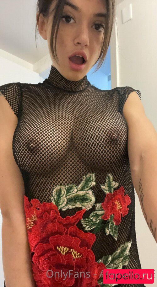 Amira Brie Nude Onlyfans Photo 32