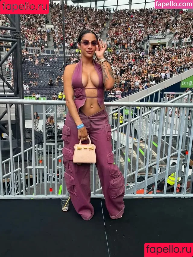 Adrian Michelle Nude Onlyfans Photo 10
