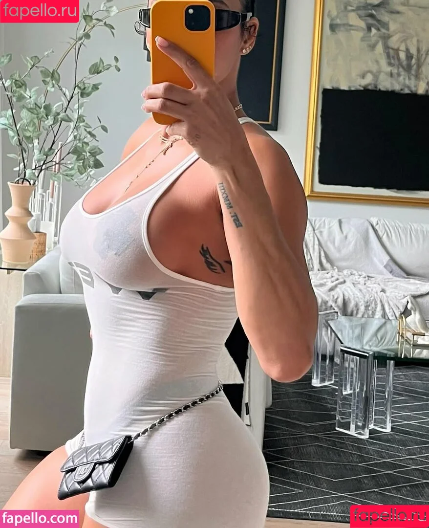 Adrian Michelle Nude Onlyfans Photo 5
