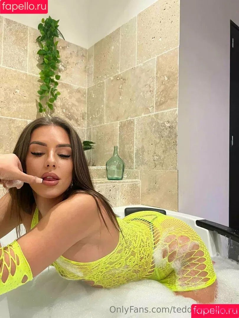 carlababy / carlababyfree Onlyfans Photo Gallery 