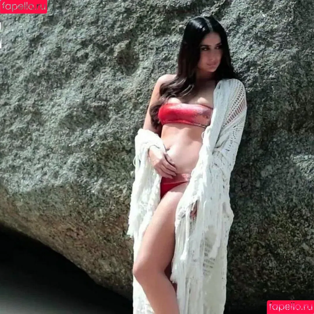 Kareena Kapoor Onlyfans Photo Gallery 