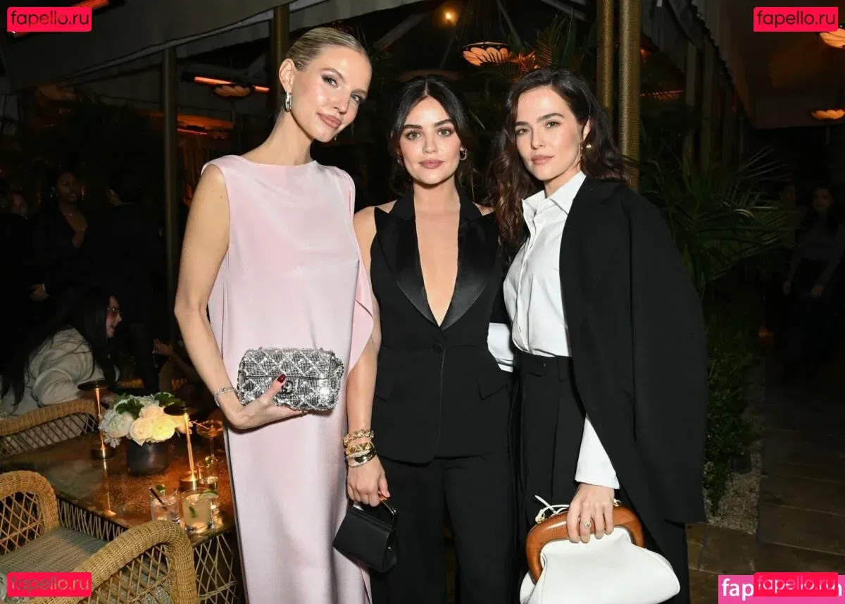 Lucy Hale Onlyfans Photo Gallery 