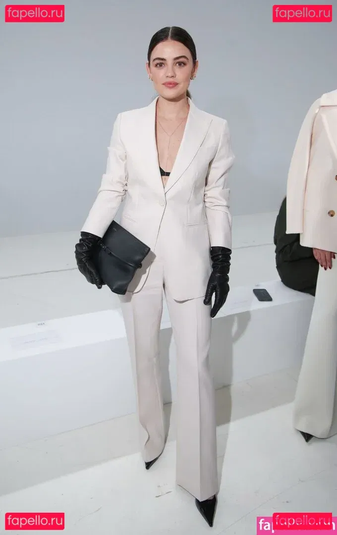 Lucy Hale Onlyfans Photo Gallery 