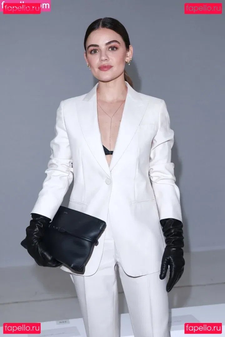 Lucy Hale Onlyfans Photo Gallery 