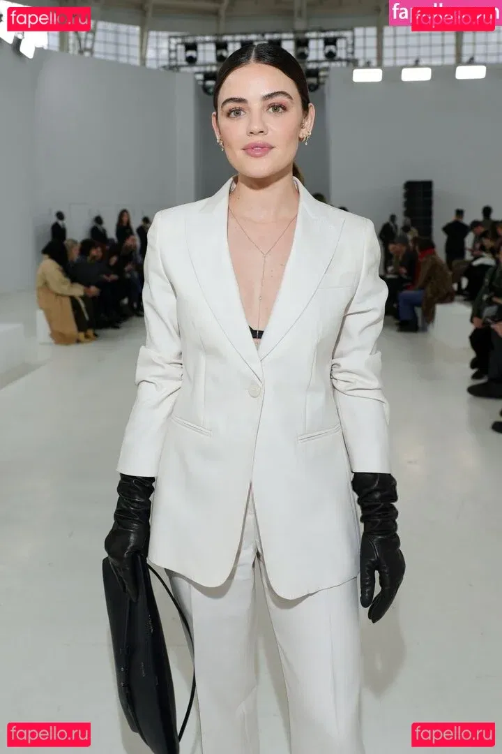 Lucy Hale Onlyfans Photo Gallery 