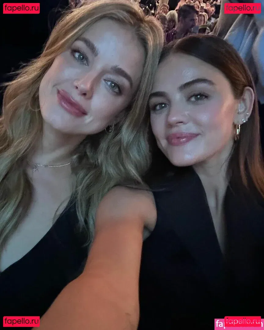 Lucy Hale Onlyfans Photo Gallery 