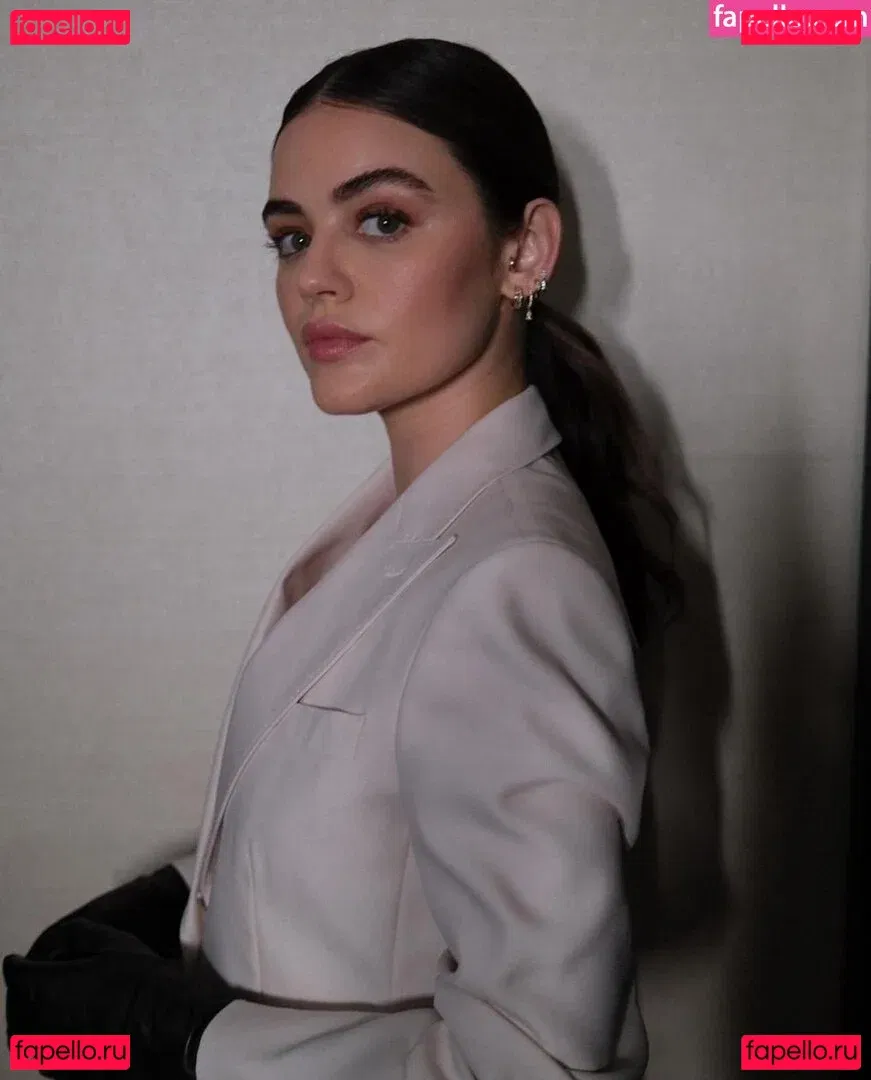 Lucy Hale Onlyfans Photo Gallery 