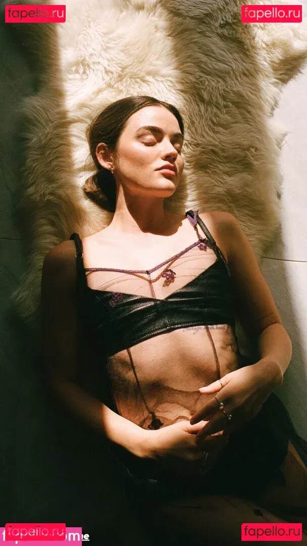 Lucy Hale Onlyfans Photo Gallery 