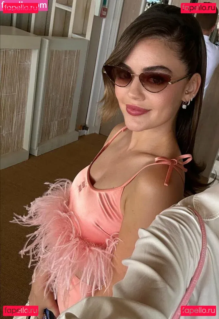 Lucy Hale Onlyfans Photo Gallery 