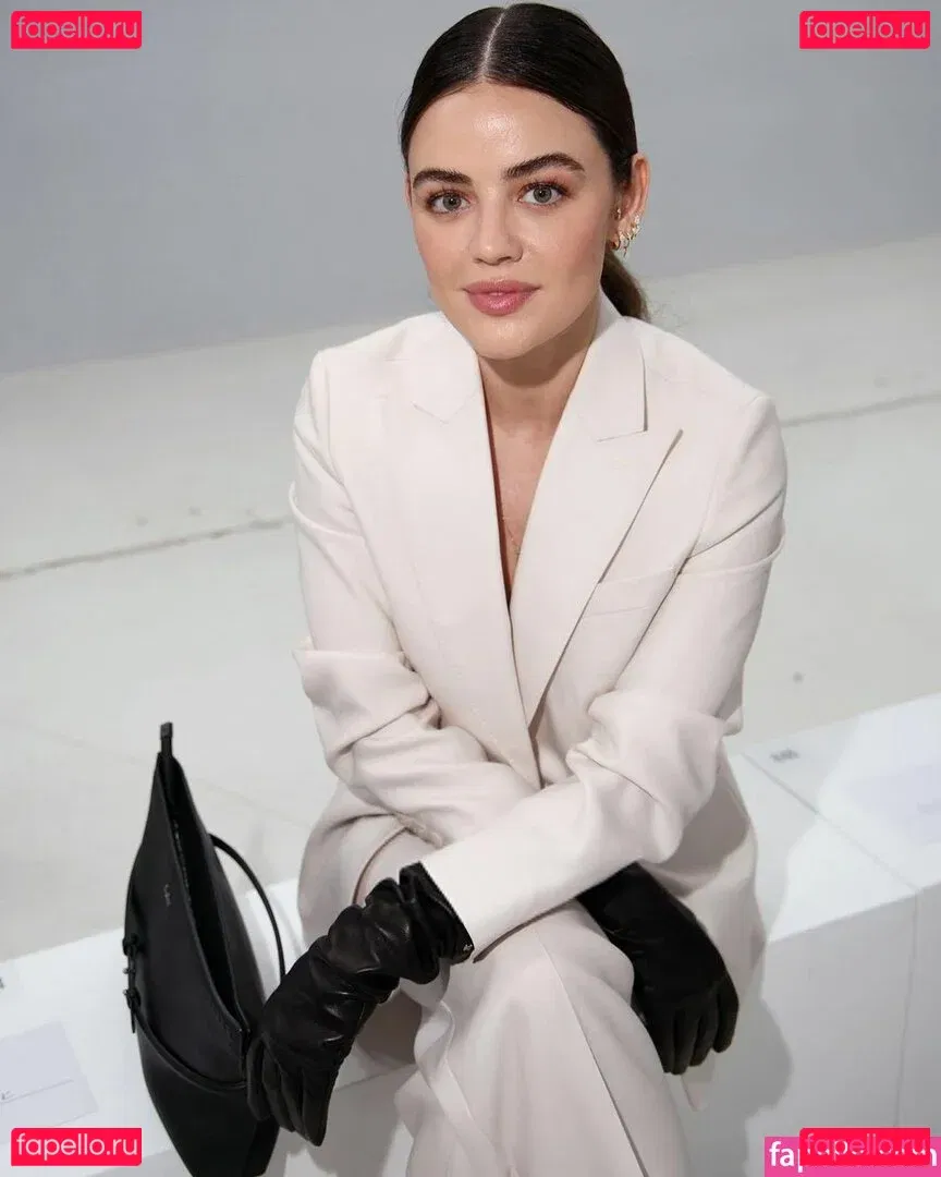 Lucy Hale Onlyfans Photo Gallery 