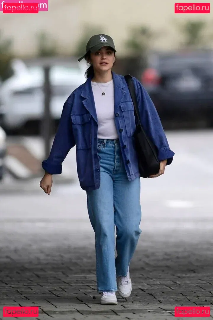 Lucy Hale Onlyfans Photo Gallery 