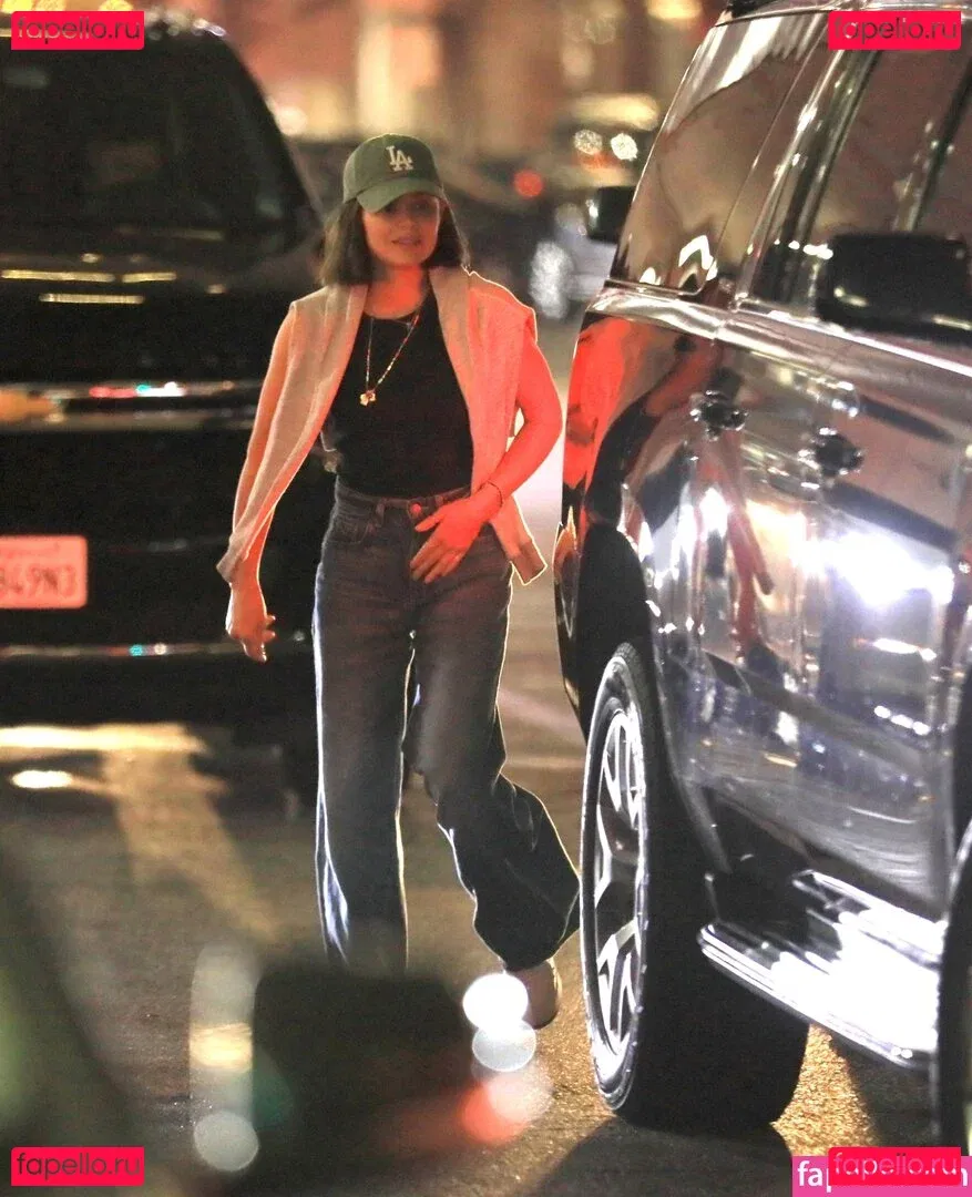 Lucy Hale Onlyfans Photo Gallery 